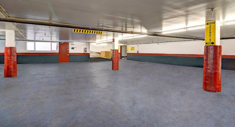 Storage Units at StorageMart - 255 Rue du Shannon Montréal, QC